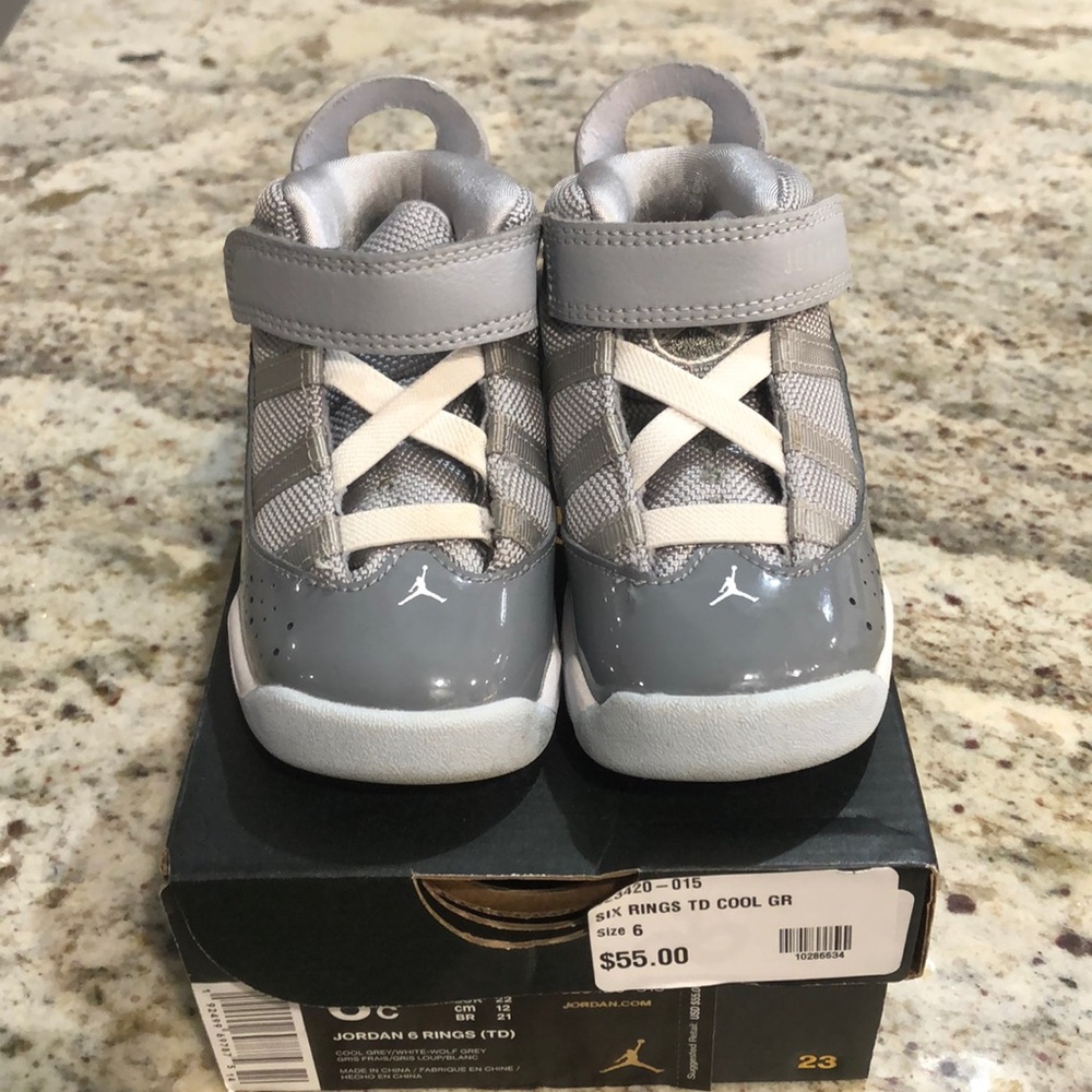 Jordan 6 sneakers